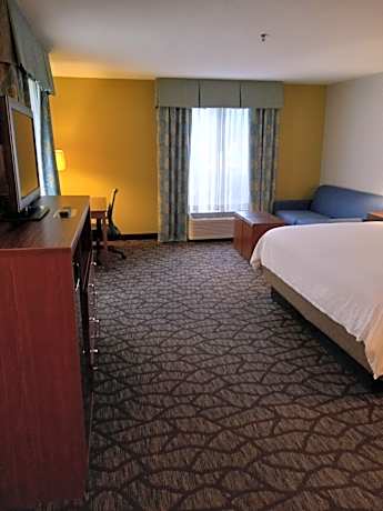 Standard King Room with Sofa Bed - Non-Smoking