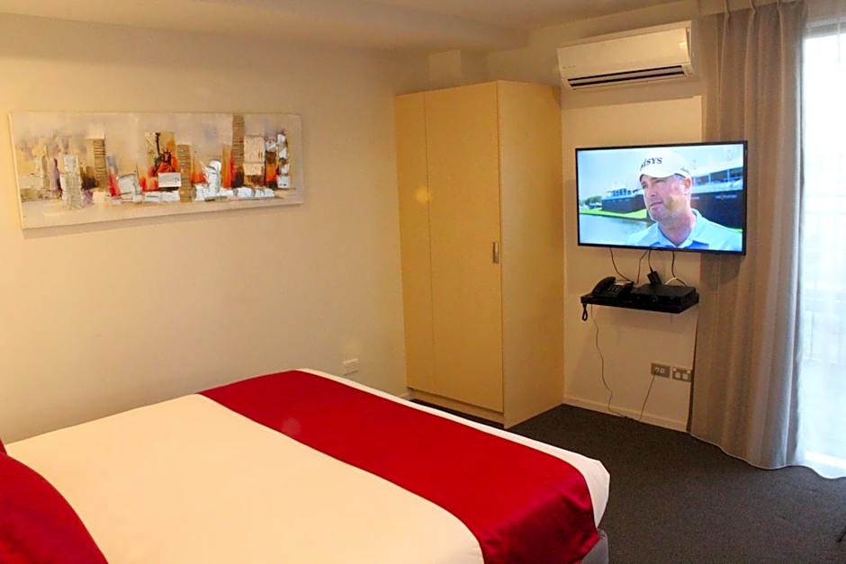 Bealey Plaza Motel