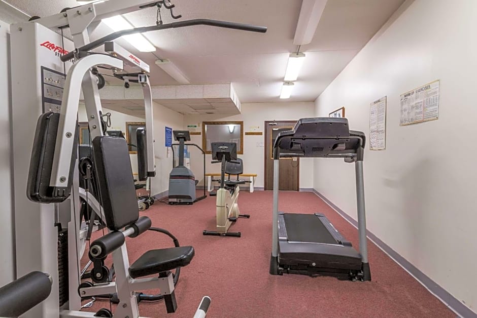Days Inn by Wyndham Berlin Meriden