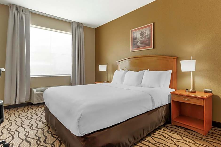Comfort Inn & Suites Chesapeake