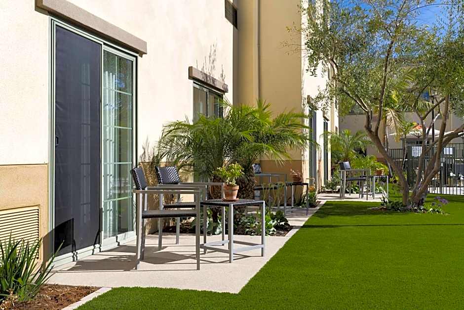 Courtyard by Marriott Santa Barbara Goleta