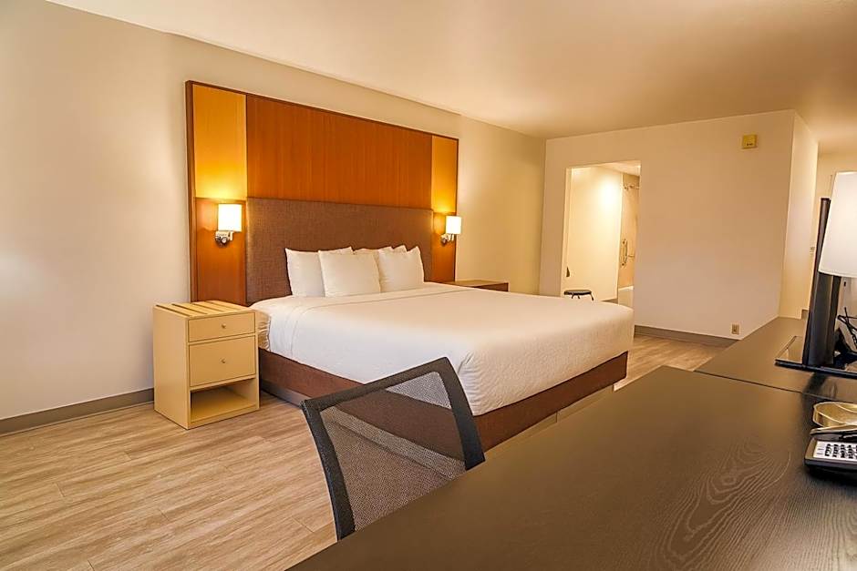 Clarion Inn Idaho Falls Riverfront