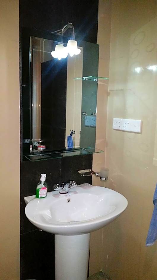 Lakshmis Hotel
