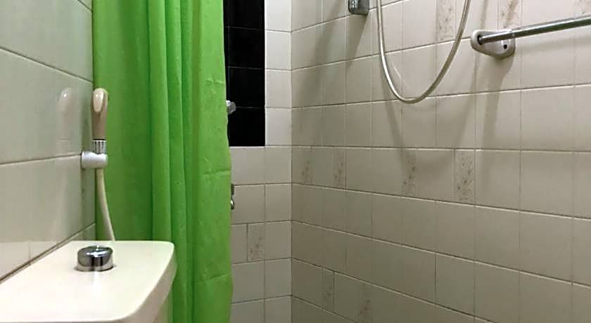 Breeze of Paradise Hotel