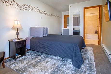Queen Room