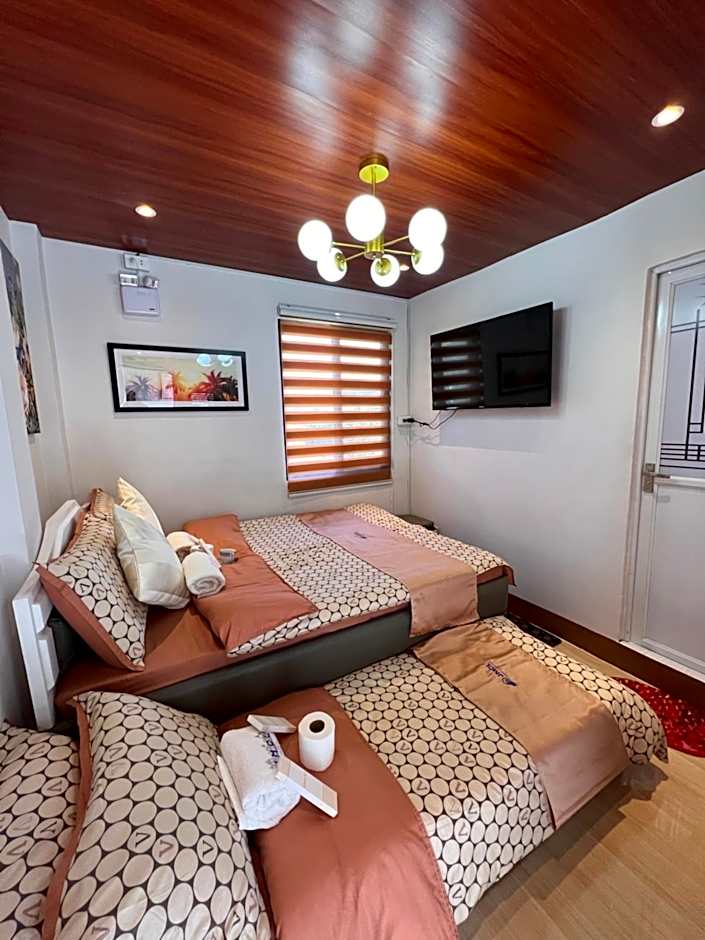 Foto 1 di 3 di Triple Room