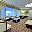 Crowne Plaza Chicago O'Hare Hotel & Conference Center
