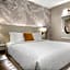 Cambria Hotel Calabasas - Malibu