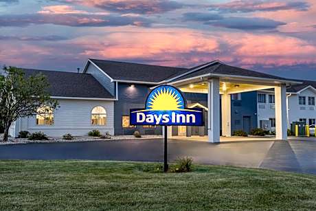 Days Inn by Wyndham Racine/Sturtevant