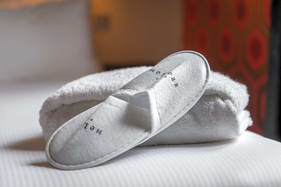 Suites & Hotel Helzear Champs-Elysees