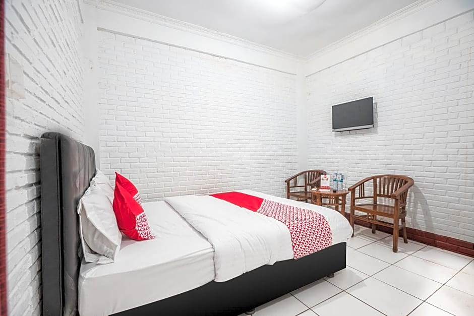 OYO 580 Losmen Cikuda