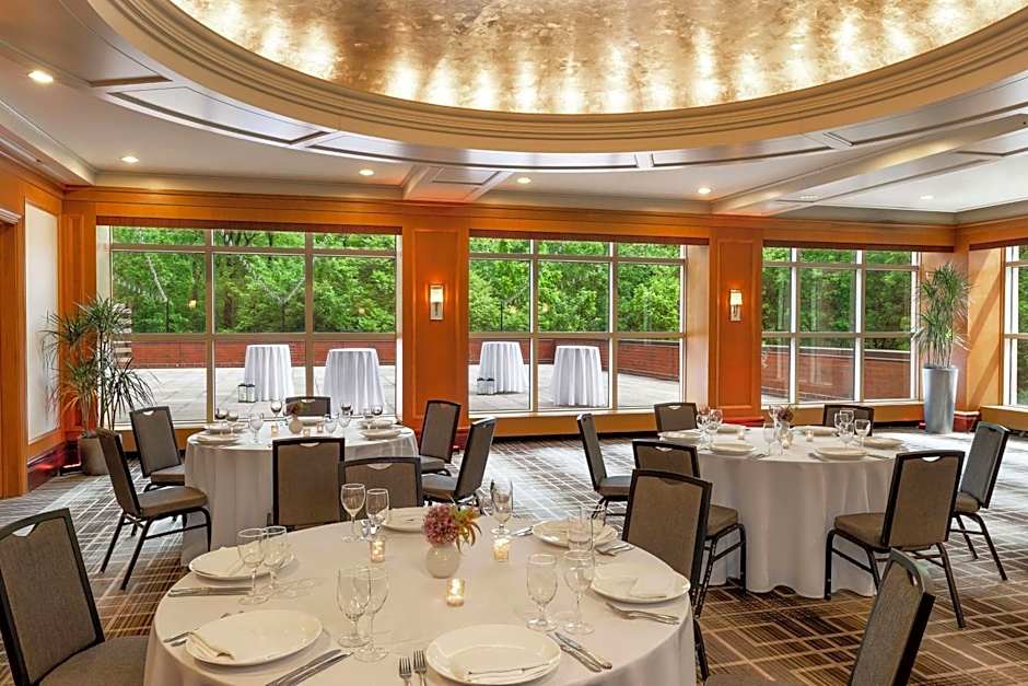 Hilton Short Hills