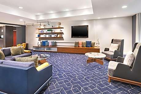 Courtyard by Marriott Burlington