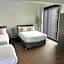 Dockside Aparthotel, Best Western Signature Collection