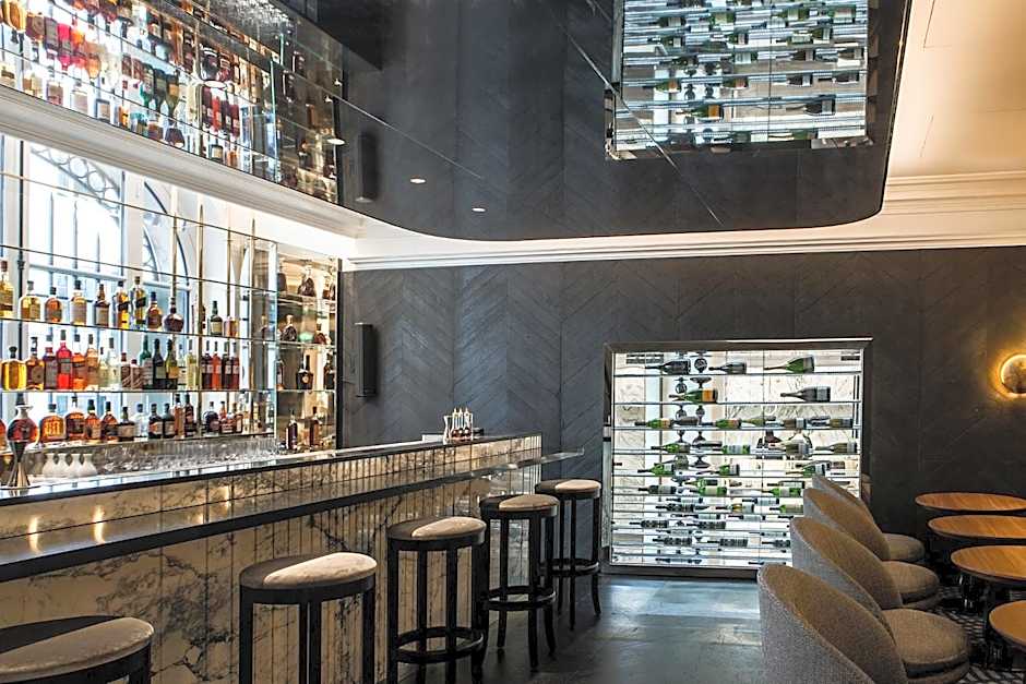 La Clef Champs-Élysées Paris