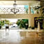Ocean Breeze Boutique Hotel & Marina
