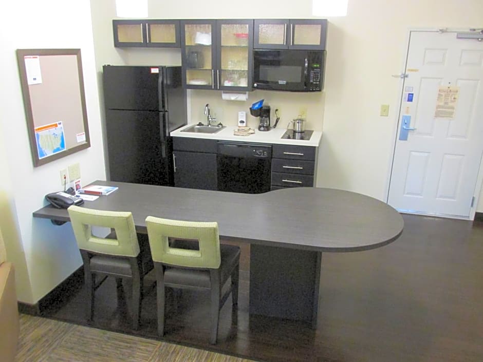 Candlewood Suites Greenville, an IHG Hotel