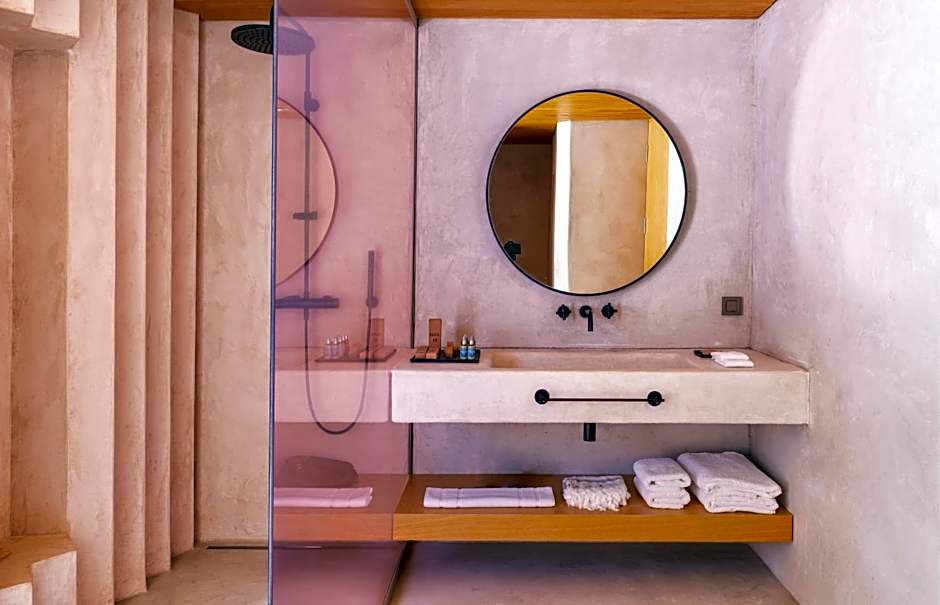 Birdcage 33 Hotel - Adult Only