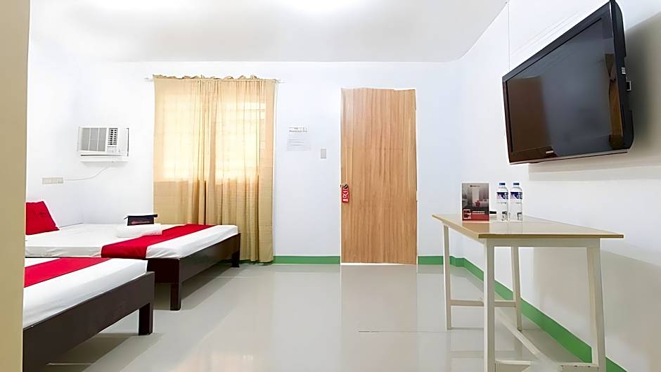 RedDoorz near Mariners Legazpi