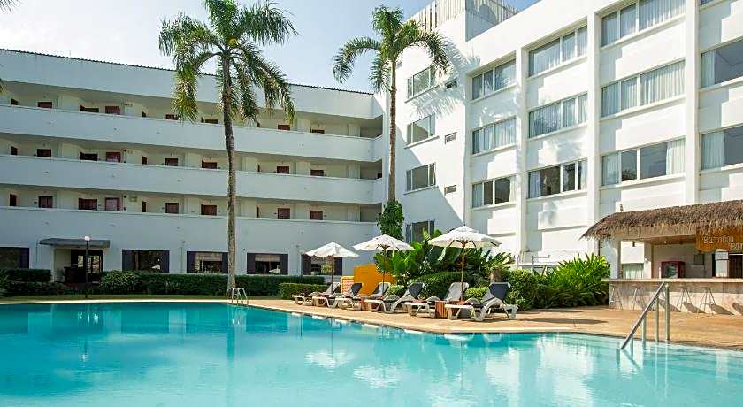 Centara Life Hotel Mae Sot