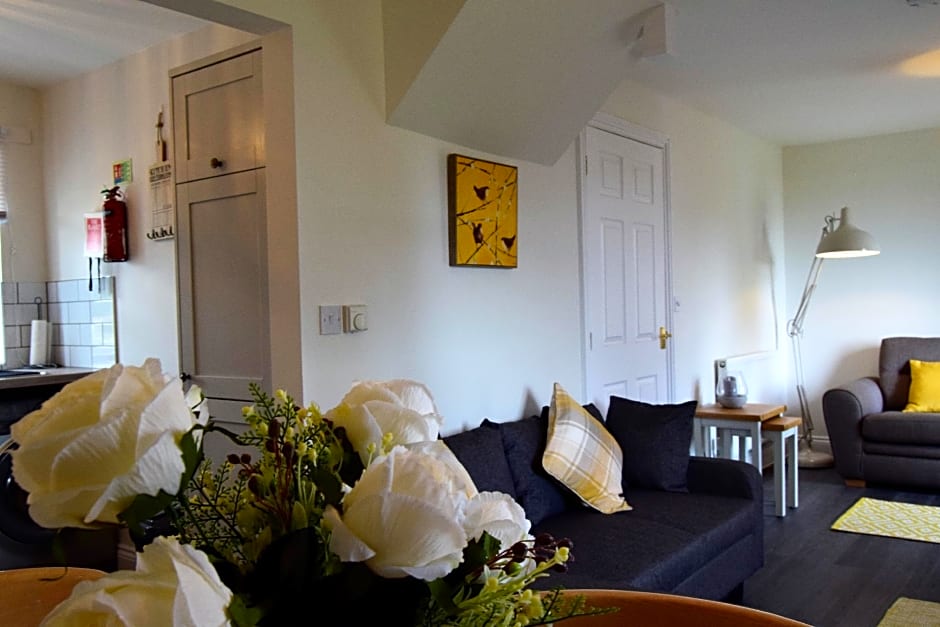 Photo 1 of 21 of Woodlands View