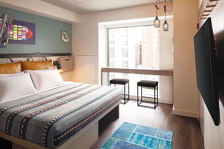 Moxy Halifax Downtown