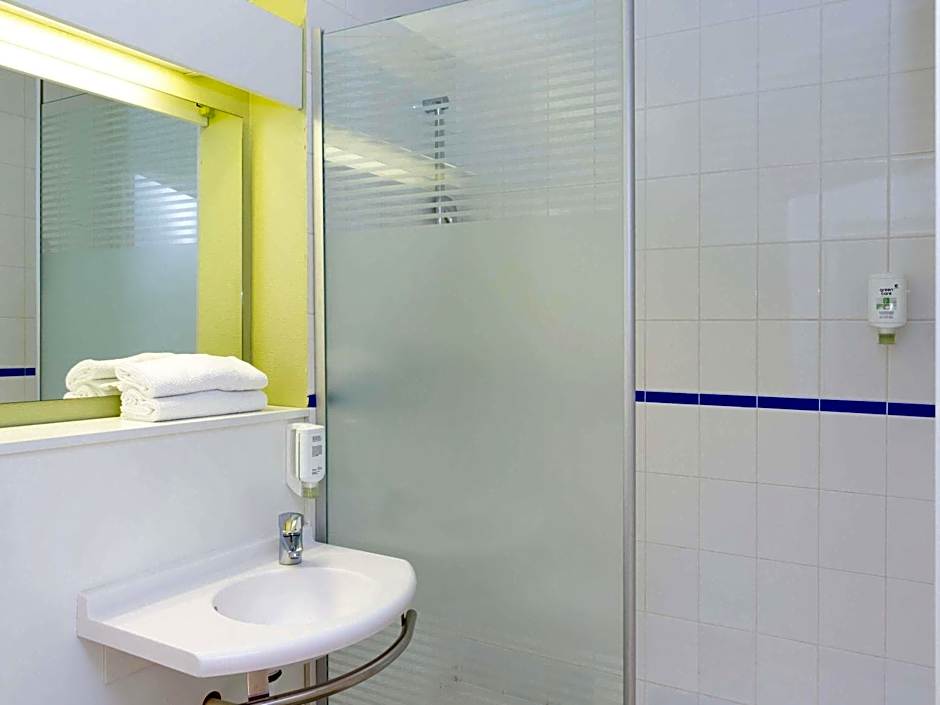 Hotel ibis budget Aix Les Bains - Gresy