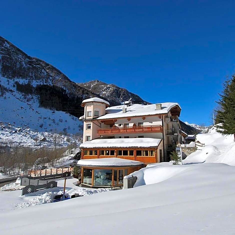 Alps Oriental Wellness HOTEL