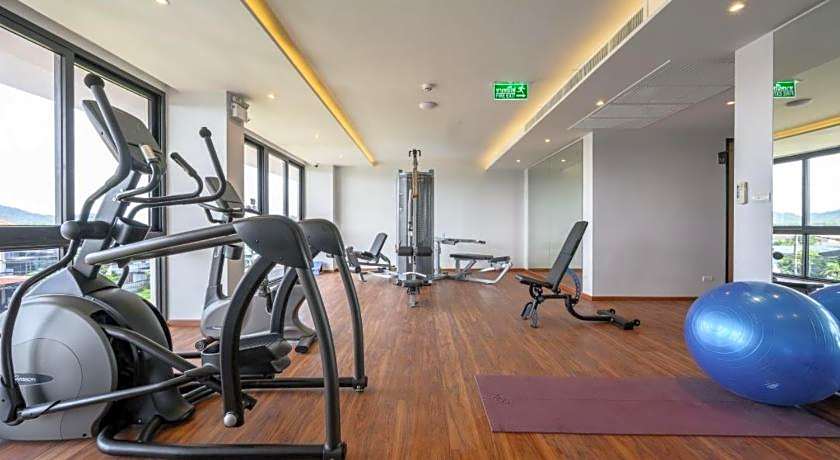 Tour De Phuket Hotel