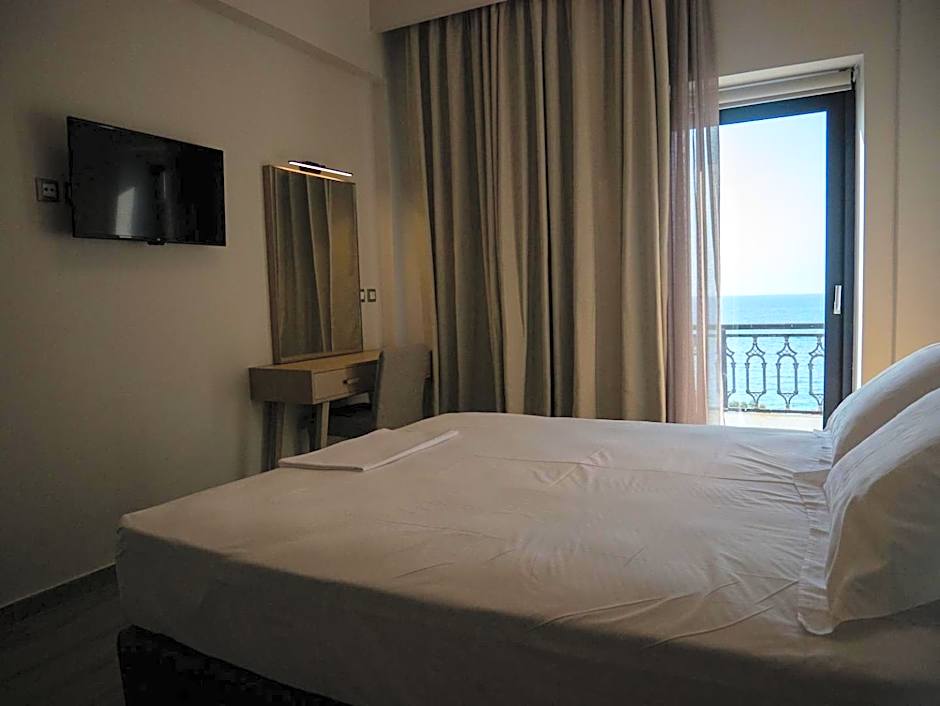 Elegant Beach Hotel