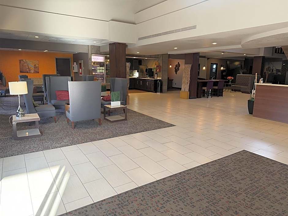 Best Western Plus Miamisburg-Dayton Suites, Banquets & Hotel