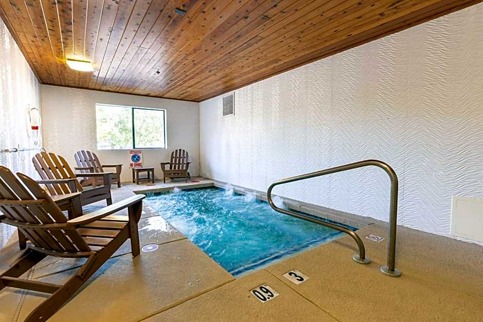 Grand Canyon Hotel & Suites