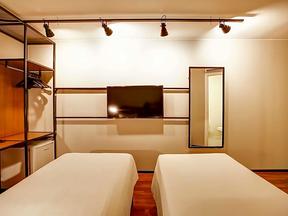 Ibis Copacabana Posto 2