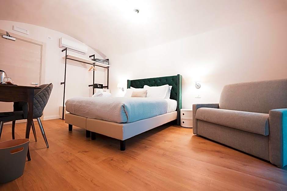 Carlo Felice Boutique Hotel