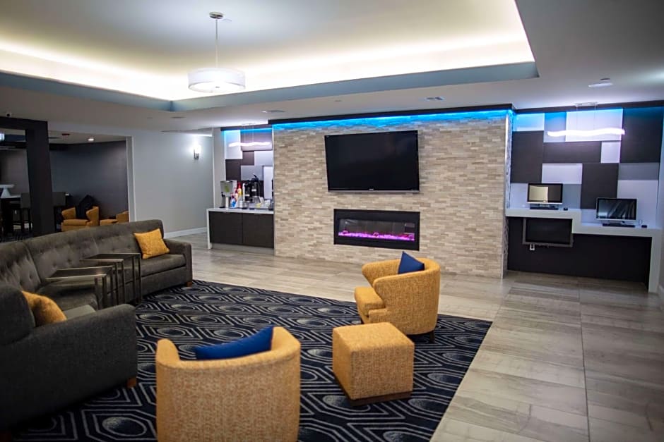 La Quinta Inn & Suites by Wyndham Houston - Normandy