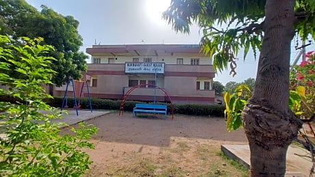 Hotel Rukmavati