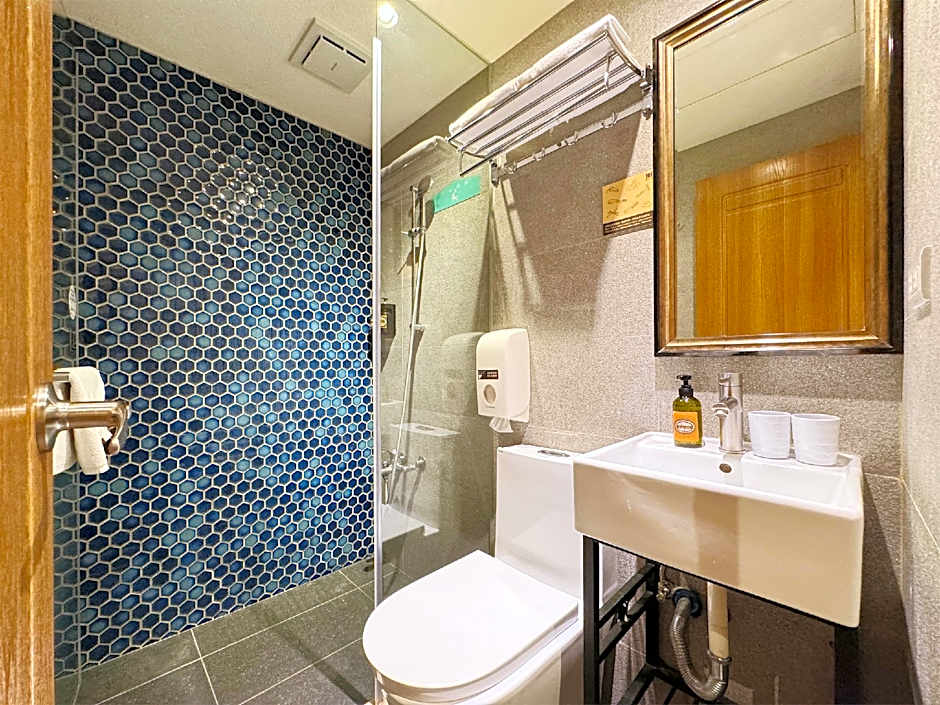 Roaders Hotel Tainan Chengda