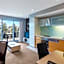 Oaks Glenelg Plaza Pier Suites