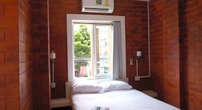 Changsova Hotel