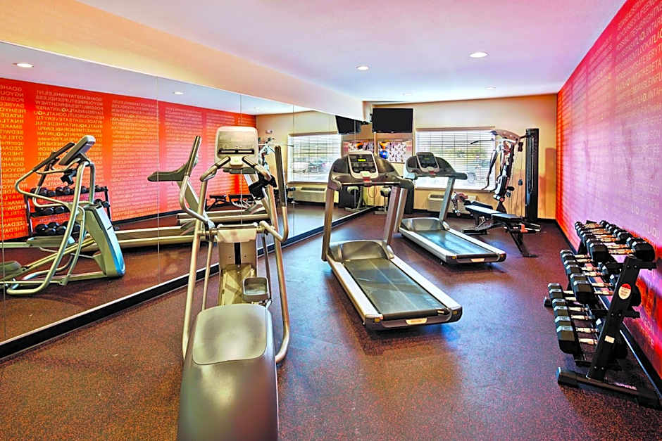 La Quinta Inn & Suites by Wyndham Rochester Mayo Clinic S