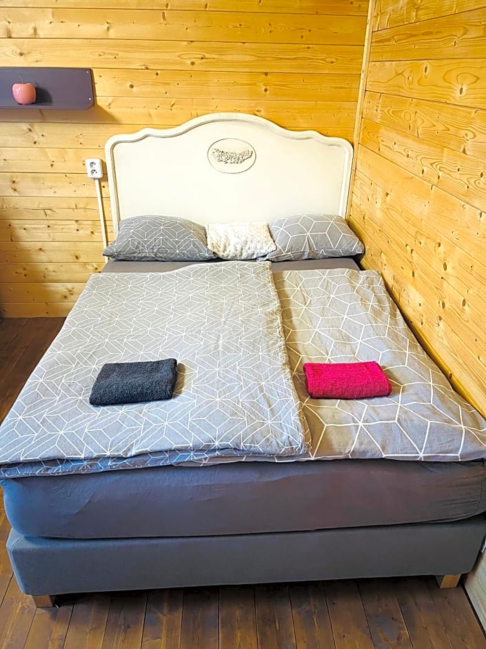 Chatky Daniel-Mikulov, a private campsite just for you