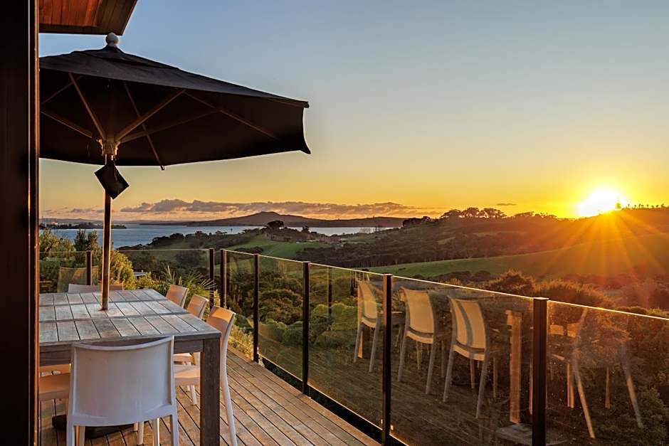 Cable Bay Views