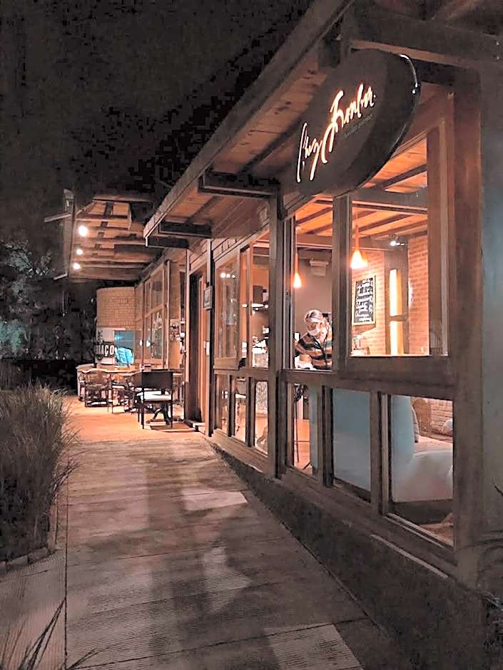 Live Suites Itaipava