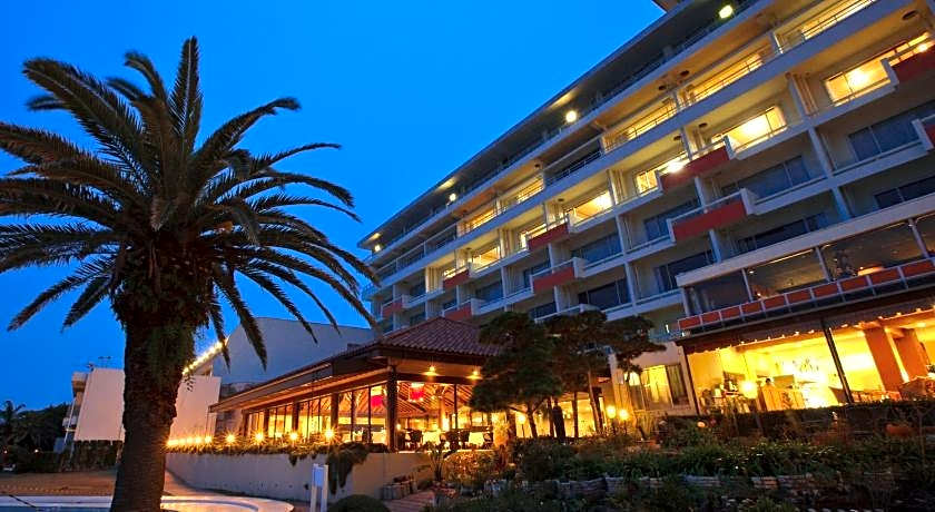 Kamogawa Grand Hotel