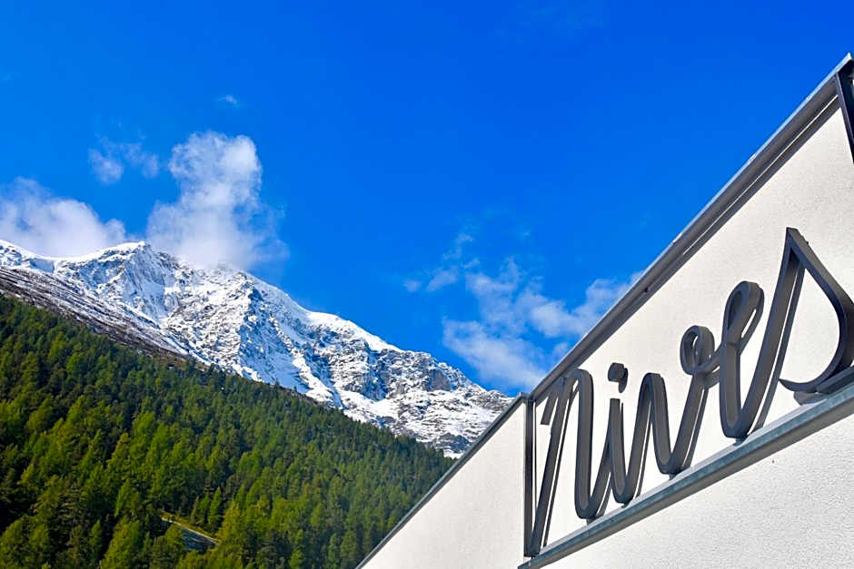 Bed & Breakfast Hostel Nives