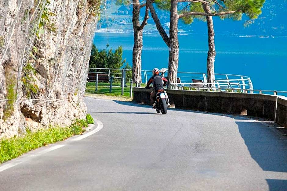 Iseo Lake - Rooms & Apartments