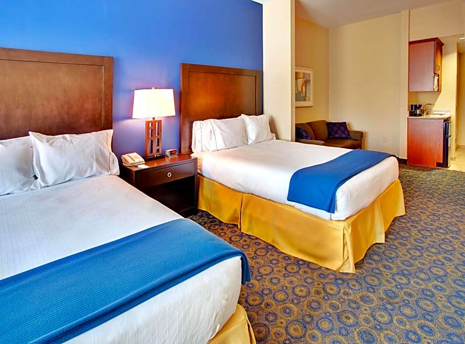 Holiday Inn Express Hotel & Suites Lake Elsinore By IHG