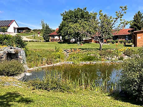 Tenger-szem Panzió és Lovasudvar