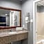 Golden Inn Dallas by Hotel O