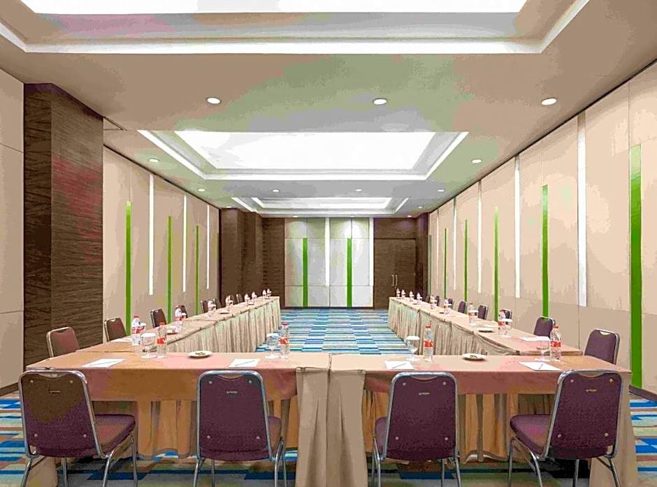 Hotel Santika Cikarang